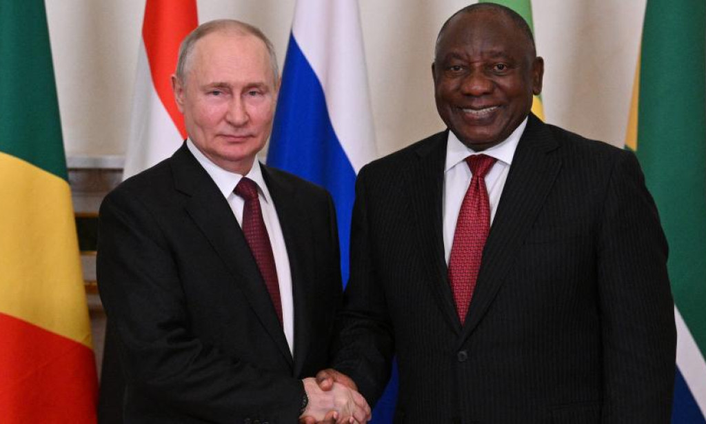 Poutine a salué les compétences diplomatiques du président sud-africain lors du sommet des BRICS