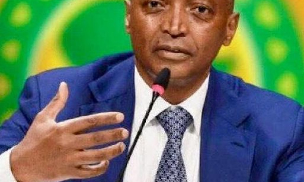 Sénégal : le président de la CAF attendu à Dakar pour apaiser les tensions autour du football africain