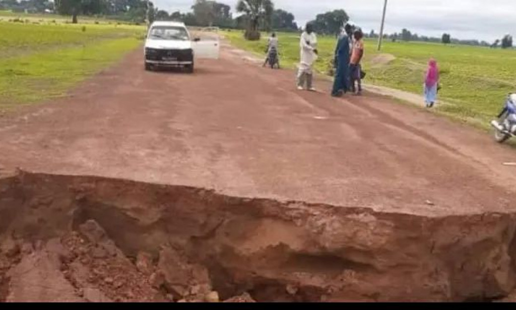 Route Ndiedieng–Lamaram : les citoyens réclament la fin de l’attente